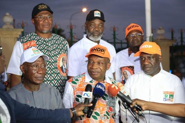 Présidentielle 2025, l'Indénié-Djuablin atteint déjà les 2% de parrainages requis pour le Président Ouattara Présidentielle 2025, l'Indénié-Djuablin atteint déjà les 2% de parrainages requis pour le Président Ouattara