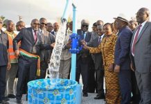 Château d’Eau Moderne pour l’Accès à l’Eau Potable Château d'Eau Moderne pour l'Accès à l'Eau Potable