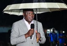 Amedé Kouakou: Guerre et développement à Yamoussoukro Amedé Kouakou: Guerre et développement à Yamoussoukro