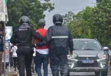 Amnesty Appelle à Cesser la Répression des Manifestations Amnesty Appelle à Cesser la Répression des Manifestations