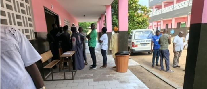 Présidentielle 2025 Calme et Faible Affluence à Abobo Présidentielle 2025 Calme et Faible Affluence à Abobo