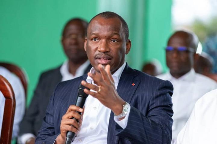 Réunion Importante de Mamadou Touré à Nahiô Réunion Importante de Mamadou Touré à Nahiô