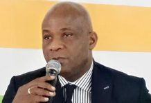 Marche Interdite Du 11 Octobre Avec Armes De Guerre Marche Interdite Du 11 Octobre Avec Armes De Guerre