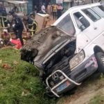 Minicar dans caniveau à Songon quatre blessés dont un grave Minicar dans caniveau à Songon quatre blessés dont un grave