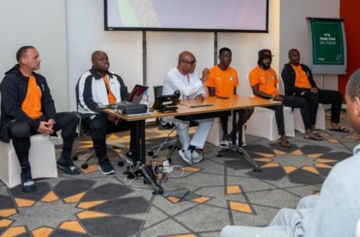 Idriss Diallo Encourage les Éléphanteaux au Mondial U17 Idriss Diallo Encourage les Éléphanteaux au Mondial U17