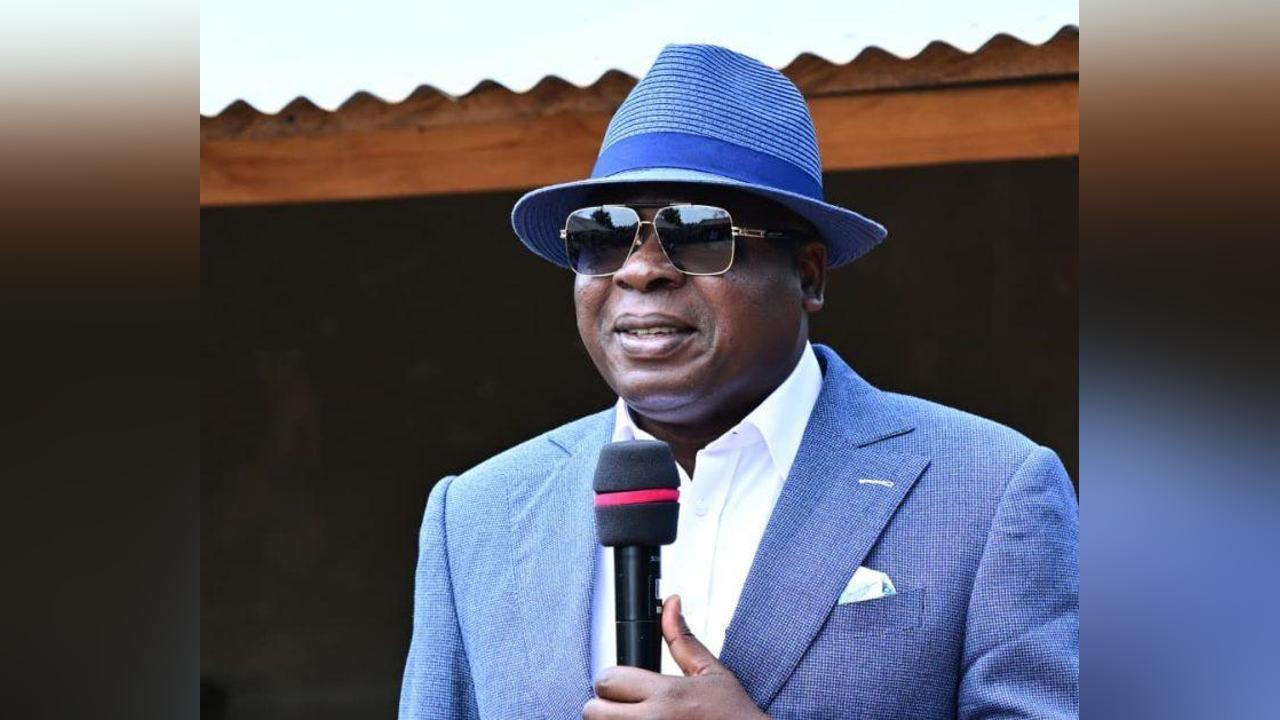 Tournée de remerciements d'Amedé Kouakou dans Lôh-Djiboua Tournée de remerciements d'Amedé Kouakou dans Lôh-Djiboua