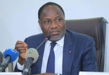 Gouvernement et Murphy Oil Négocient Contrat Pétrolier Gouvernement et Murphy Oil Négocient Contrat Pétrolier