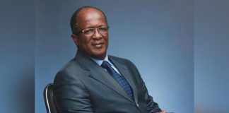 Ouegnin Se Lance à Grand-Bassam Pour Son Père Ouegnin Se Lance à Grand-Bassam Pour Son Père