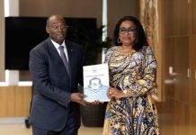 Remise du Rapport 2024 sur les droits de l’Homme Remise du Rapport 2024 sur les droits de l'Homme