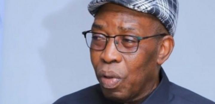 Adjamé en Métamorphose par Collaboration État-District-Mairie Adjamé en Métamorphose par Collaboration État-District-Mairie