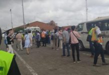 Touristes en croisière découvrent le potentiel du pays Touristes en croisière découvrent le potentiel du pays