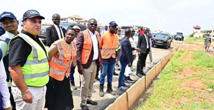 Amédé Visite le Chantier du Boulevard Germain Coffi Gadeau Amédé Visite le Chantier du Boulevard Germain Coffi Gadeau