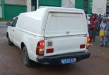 Pluies Diluviennes Élève Secourt Sœur Emportée Adjamé Pluies Diluviennes Élève Secourt Sœur Emportée Adjamé