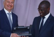 Mise à Disposition du Regula 4306M pour Lutter Contre la Fraude Mise à Disposition du Regula 4306M pour Lutter Contre la Fraude