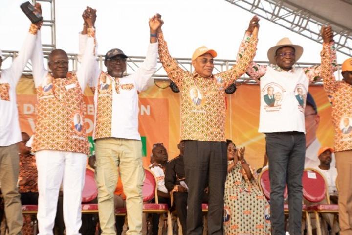 Célébration de la Réélection de Ouattara dans le N'Zi Célébration de la Réélection de Ouattara dans le N'Zi