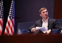 Investiture de Ouattara avec délégation américaine Investiture de Ouattara avec délégation américaine