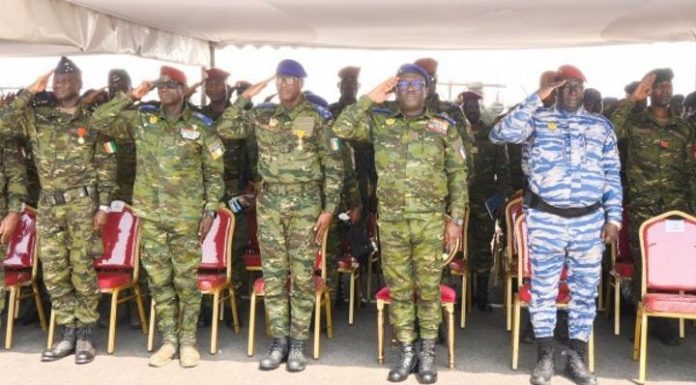 Chaîne de Commandement des Forces Armées de Côte d’Ivoire Chaîne de Commandement des Forces Armées de Côte d'Ivoire