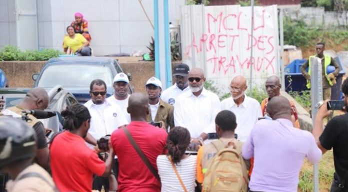 Cocody Dénonce l’Exploitation d’un Espace Vert Cocody Dénonce l'Exploitation d'un Espace Vert