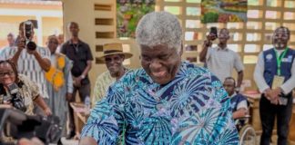 Législatives à Songon Beugré Mambé s’exprime sur le vote Législatives à Songon Beugré Mambé s'exprime sur le vote