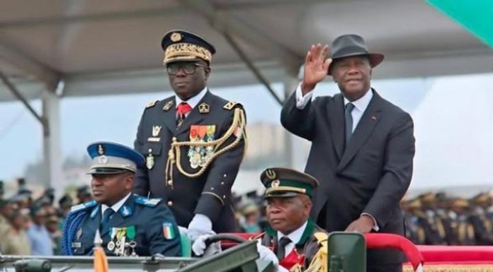 Général Doumbia Promu Général d’Armée Historique Général Doumbia Promu Général d'Armée Historique