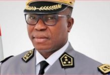 Message du Général Apalo aux Officiers et Populations Message du Général Apalo aux Officiers et Populations