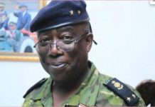 Yeman Sran Achille Promu Contre-Amiral Inspirant Yeman Sran Achille Promu Contre-Amiral Inspirant