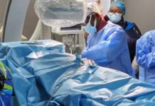 Intervention Inédite de Stimulation Biventriculaire à Abidjan Intervention Inédite de Stimulation Biventriculaire à Abidjan