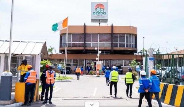 Une affaire de détournement de deux milliards de deniers publics réglée à l’amiable par les parties au tribunal? Une affaire de détournement de deux milliards de deniers publics réglée à l'amiable par les parties au tribunal?