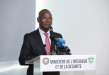 Après sa reconduction, Vagondo révèle : « Aujourd’hui, le territoire est à 90 % maillé sur le plan sécuritaire (…) le nombre de braquage a diminué » Après sa reconduction, Vagondo révèle : « Aujourd'hui, le territoire est à 90 % maillé sur le plan sécuritaire (...) le nombre de braquage a diminué »