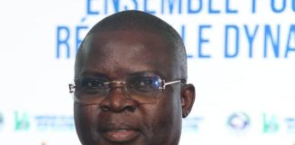 Évariste Ngamana, un Artisan loyal de l’engagement politique aux côtés du Président Touadera Évariste Ngamana, un Artisan loyal de l’engagement politique aux côtés du Président Touadera