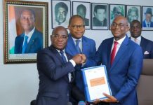 Transition numérique, Kalil Konaté passe le flambeau à Djibril Ouattarra Transition numérique, Kalil Konaté passe le flambeau à Djibril Ouattarra