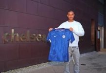 Mathis Eboué Signe Son Premier Contrat Pro Avec Chelsea Mathis Eboué Signe Son Premier Contrat Pro Avec Chelsea