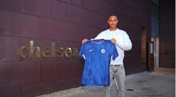 Mathis Eboué Signe Son Premier Contrat Pro Avec Chelsea Mathis Eboué Signe Son Premier Contrat Pro Avec Chelsea