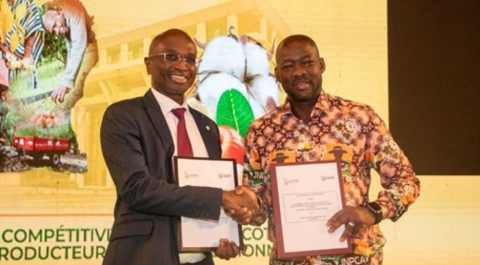 Alliance Stratégique Entre Exportations Agricoles et Coton Alliance Stratégique Entre Exportations Agricoles et Coton