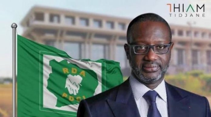 Débats politiques Domine l’Écran au Détriment Social Débats politiques Domine l'Écran au Détriment Social