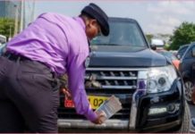 Contrôle des plaques d’immatriculation illégales lancé Contrôle des plaques d'immatriculation illégales lancé