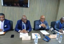 Gouvernement Lutte Contre Appareils Non Étiquetés Gouvernement Lutte Contre Appareils Non Étiquetés