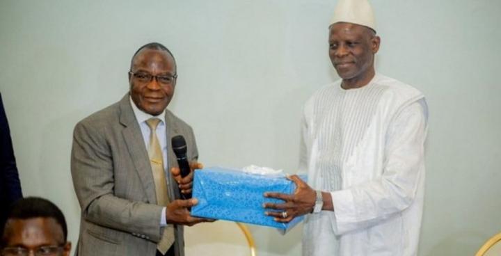 Adama Diawara Pour Une Université D'Excellence Durable Adama Diawara Pour Une Université D'Excellence Durable