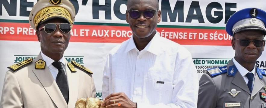 Bouaflé Honore Ses Serviteurs de l'État en Acte Politique Bouaflé Honore Ses Serviteurs de l'État en Acte Politique