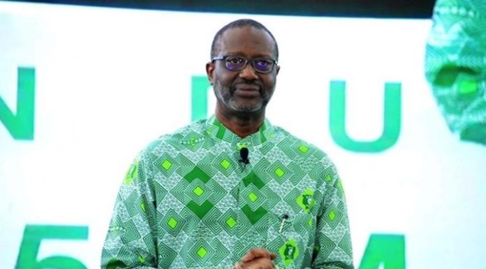 Tidjane Thiam Salue Mobilisation des Militants PDCI-RDA Tidjane Thiam Salue Mobilisation des Militants PDCI-RDA