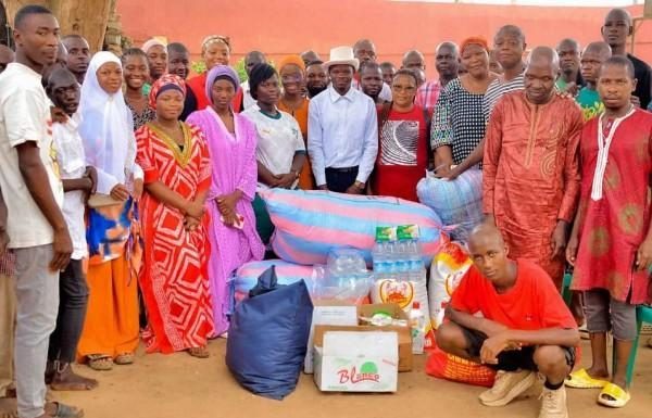 Bouaké, les bébés et malades mentaux cadeautés par une structure médiatique Bouaké, les bébés et malades mentaux cadeautés par une structure médiatique