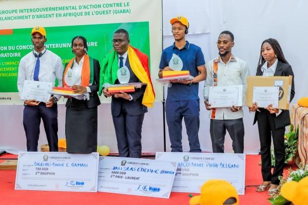 Le GIABA engage la jeunesse estudiantine ouest-africaine dans la lutte contre les flux financiers illicites Le GIABA engage la jeunesse estudiantine ouest-africaine dans la lutte contre les flux financiers illicites
