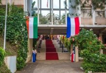 CNI Désormais Établies Dans Ambassades Et Consulats CNI Désormais Établies Dans Ambassades Et Consulats