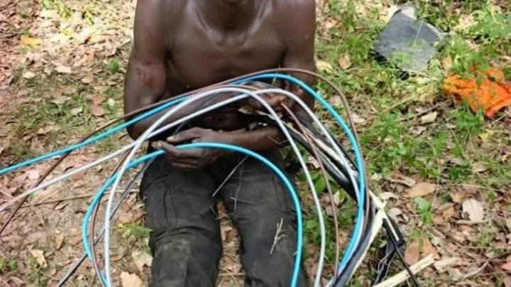 Arrestation d'un présumé saboteur du réseau d'eau Arrestation d'un présumé saboteur du réseau d'eau