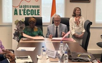 Partenariat entre Lycées Ivoiriens et Français Partenariat entre Lycées Ivoiriens et Français