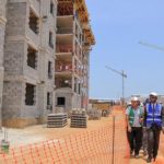 Visite du Ministre Moussa Sanogo sur logements sociaux Visite du Ministre Moussa Sanogo sur logements sociaux