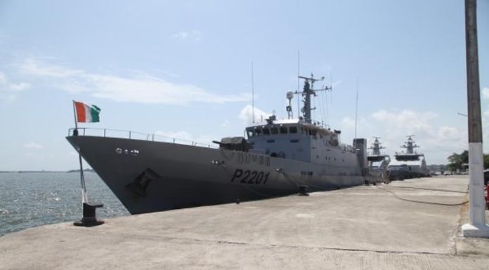 Opérations de la Marine contre trafics et pêche illégale Opérations de la Marine contre trafics et pêche illégale