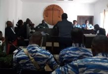 Racket et Chute d’un Adjudant Face à la Justice Racket et Chute d'un Adjudant Face à la Justice