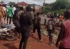 Zoukougbeu sous tension, un accident mortel met des jeunes en colère, le Carrefour CPC à l’arrêt Zoukougbeu sous tension, un accident mortel met des jeunes en colère, le Carrefour CPC à l'arrêt