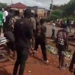 Zoukougbeu sous tension, un accident mortel met des jeunes en colère, le Carrefour CPC à l’arrêt Zoukougbeu sous tension, un accident mortel met des jeunes en colère, le Carrefour CPC à l'arrêt
